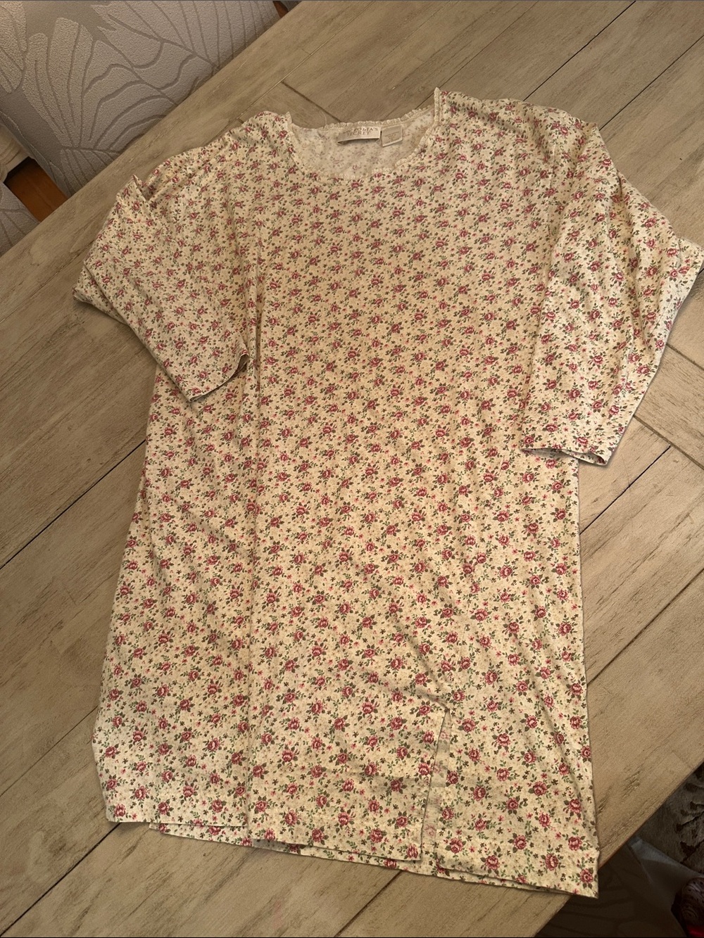 Vintage Victorias Secret Gold Label Floral Cotton Nightshirt Sleep Yellow Ditsy